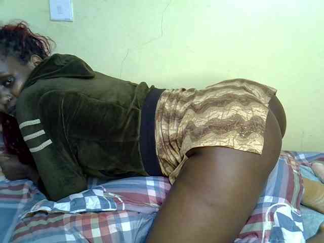 Curvy-goddessa webcam