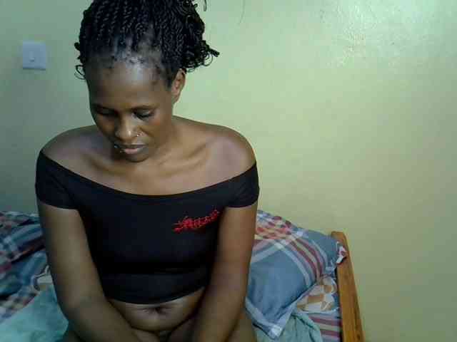 Curvy-goddessa Curvy-goddessa