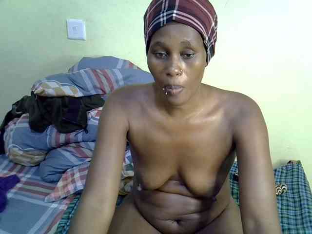 Curvy-goddessa webcam