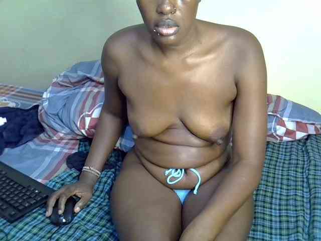 Curvy-goddessa webcam