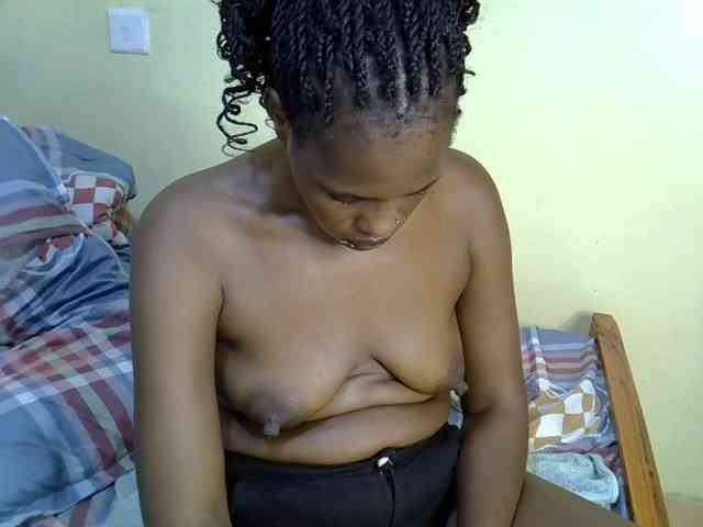 Curvy-goddessa webcam