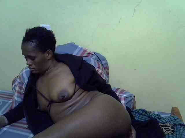 Curvy-goddessa webcam