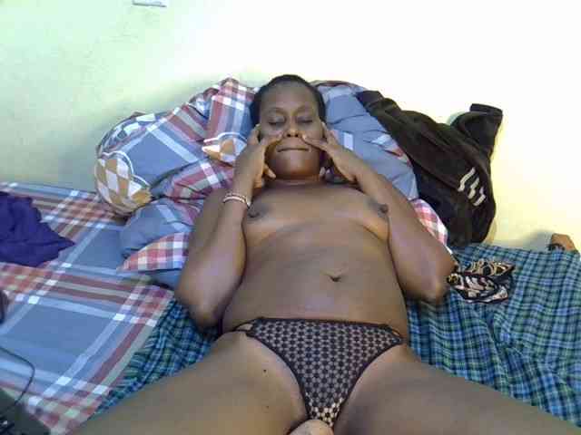 Curvy-goddessa webcam