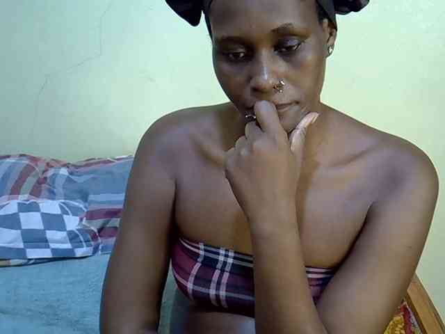 Curvy-goddessa webcam