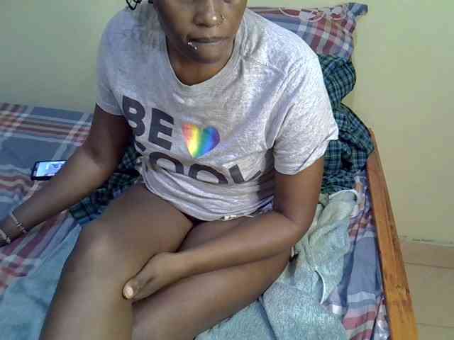 Curvy-goddessa webcam