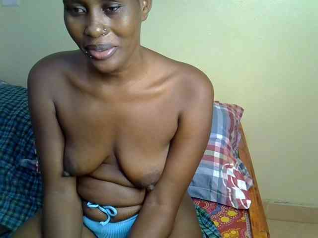 Curvy-goddessa webcam