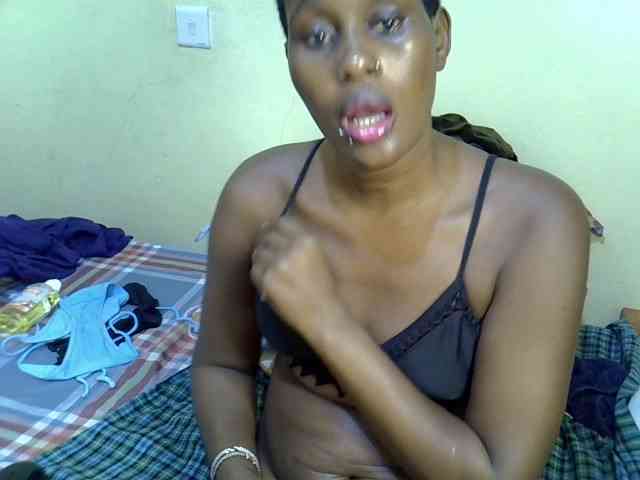 Curvy-goddessa Curvy-goddessa