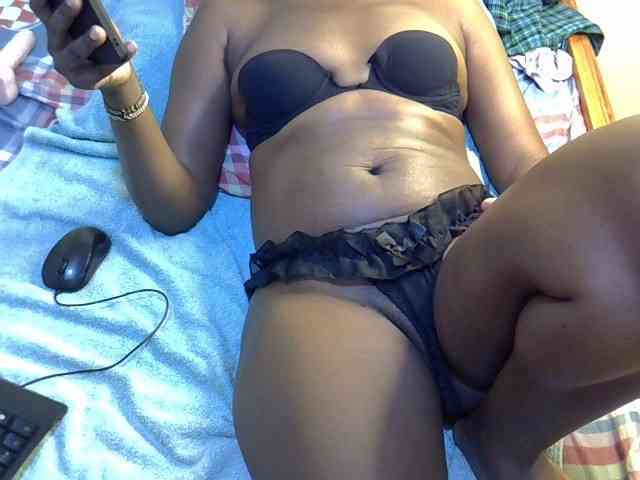 Curvy-goddessa webcam