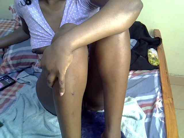 Curvy-goddessa webcam