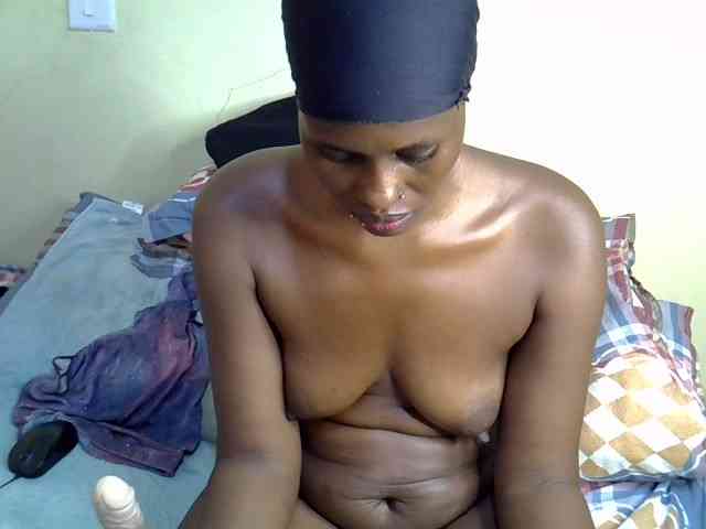 Curvy-goddessa webcam