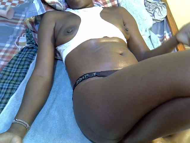 Curvy-goddessa webcam