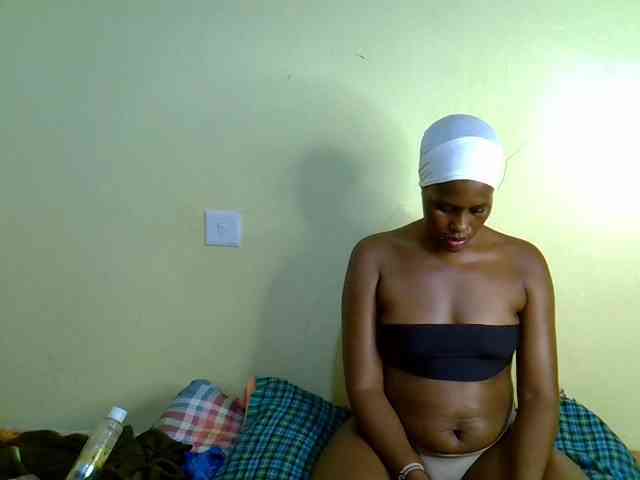 Curvy-goddessa webcam