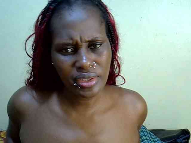 Curvy-goddessa webcam