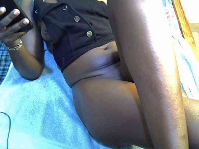 Curvy-goddessa webcam