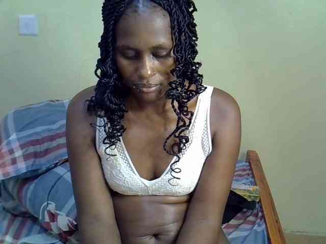 Curvy-goddessa Curvy-goddessa