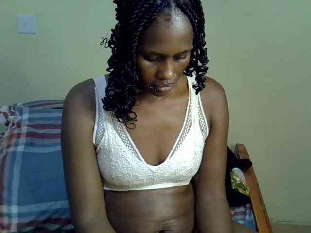 Curvy-goddessa webcam