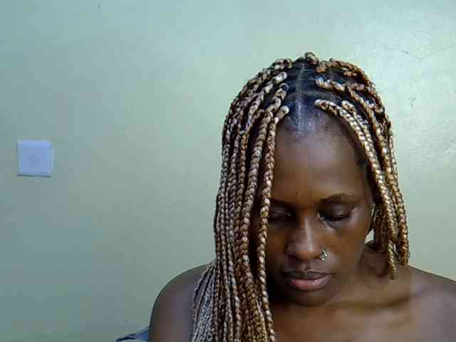 Curvy-goddessa webcam