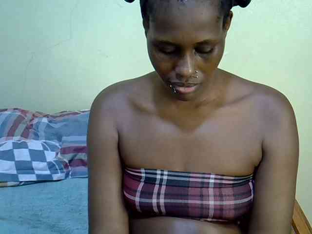 Curvy-goddessa webcam