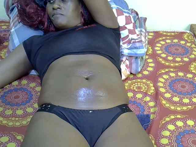 Curvy-goddessa webcam