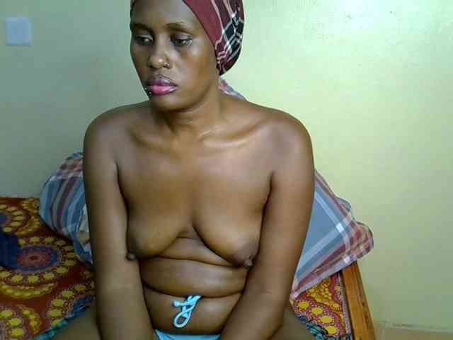 Curvy-goddessa webcam