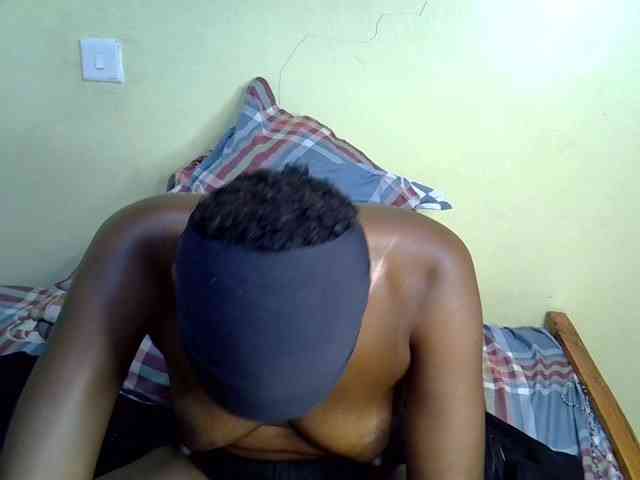 Curvy-goddessa webcam