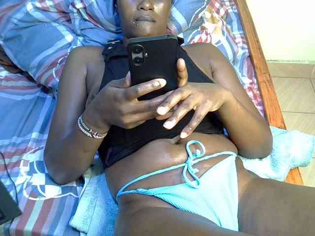 Curvy-goddessa webcam