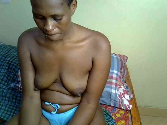 Curvy-goddessa webcam