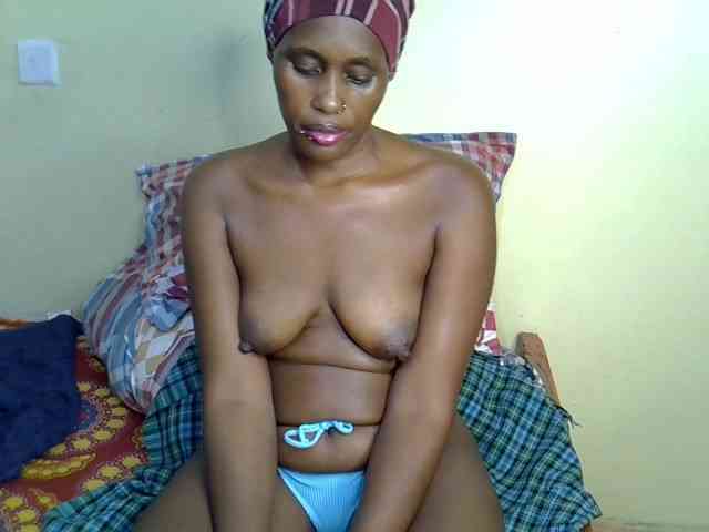 Curvy-goddessa webcam