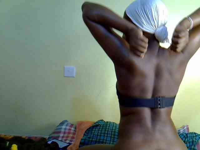 Curvy-goddessa webcam