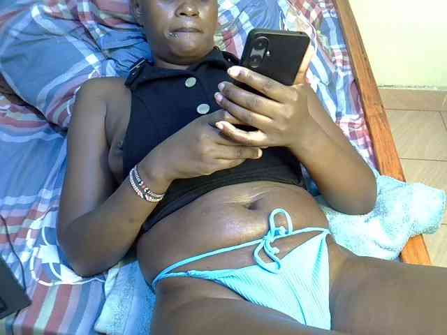 Curvy-goddessa webcam