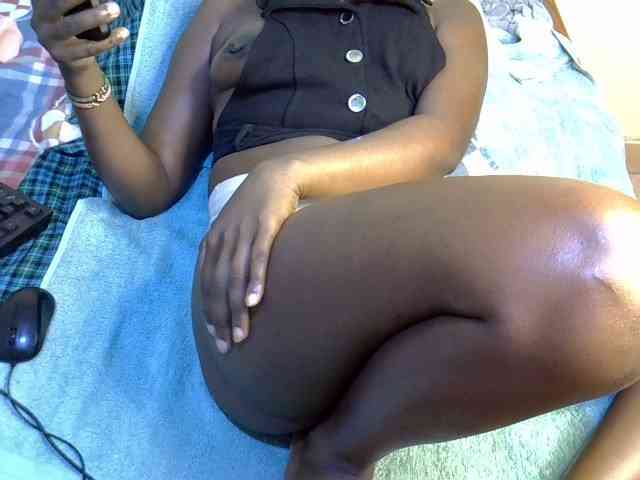 Curvy-goddessa webcam