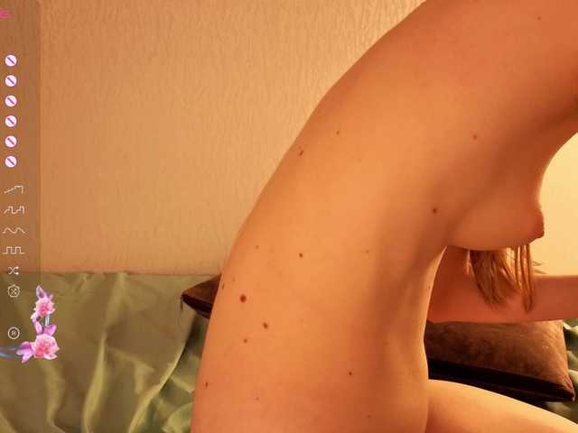 MoranaBetony's BongaCams show and profile