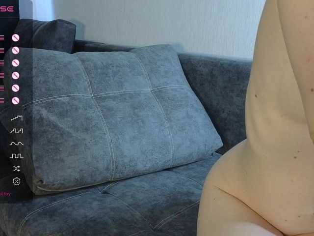 MoranaBetony free chat on liveonude