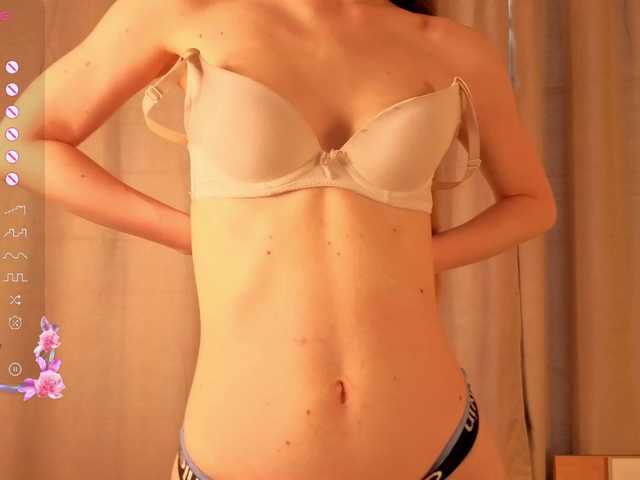 MoranaBetony's BongaCams show and profile