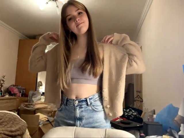 EvangelinaConney's BongaCams show and profile