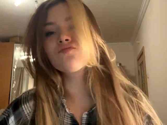 EvangelinaConney webcam