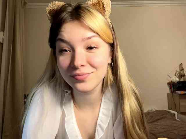 EvangelinaConney webcam