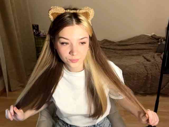 EvangelinaConney webcam