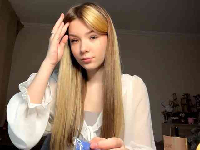 EvangelinaConney webcam