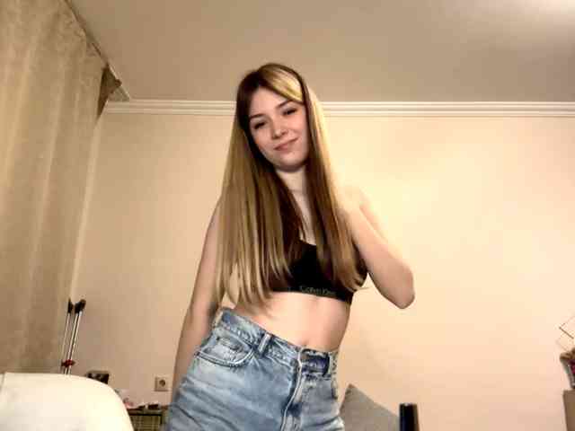 EvangelinaConney webcam