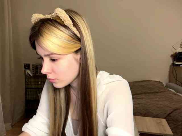 EvangelinaConney webcam