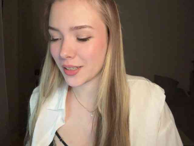 EvangelinaConney Live Webcam on BongaCams