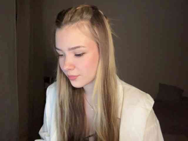 EvangelinaConney webcam