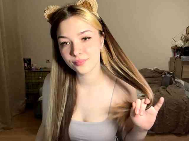 EvangelinaConney webcam