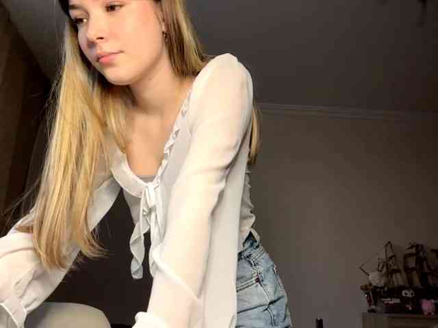 EvangelinaConney webcam