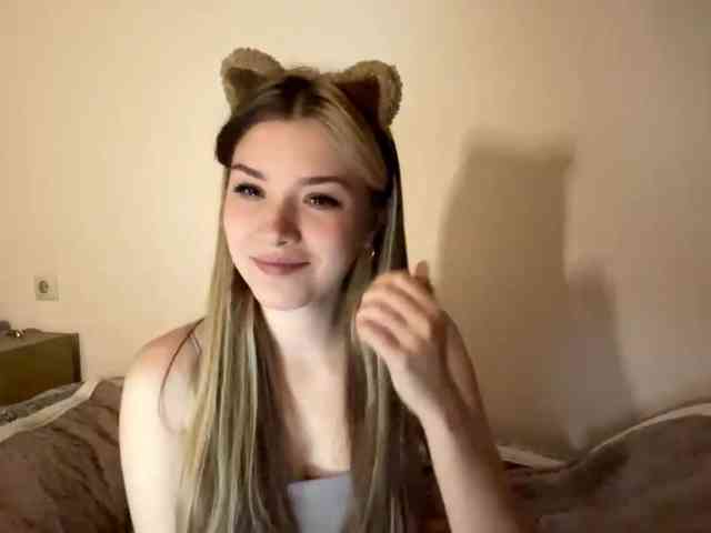 EvangelinaConney webcam