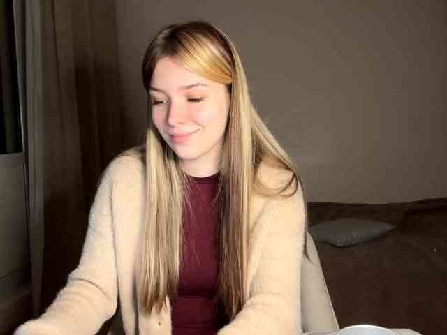 EvangelinaConney webcam