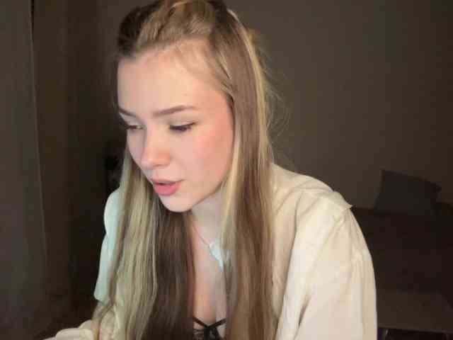 EvangelinaConney webcam