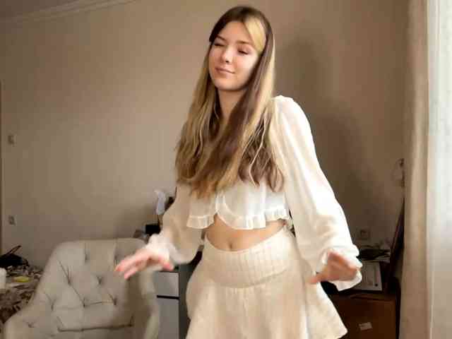 EvangelinaConney webcam