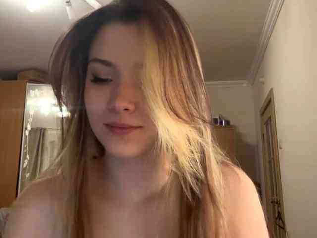 EvangelinaConney webcam